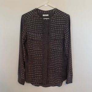 EUC Equipment size S 100% silk long sleeve shirt